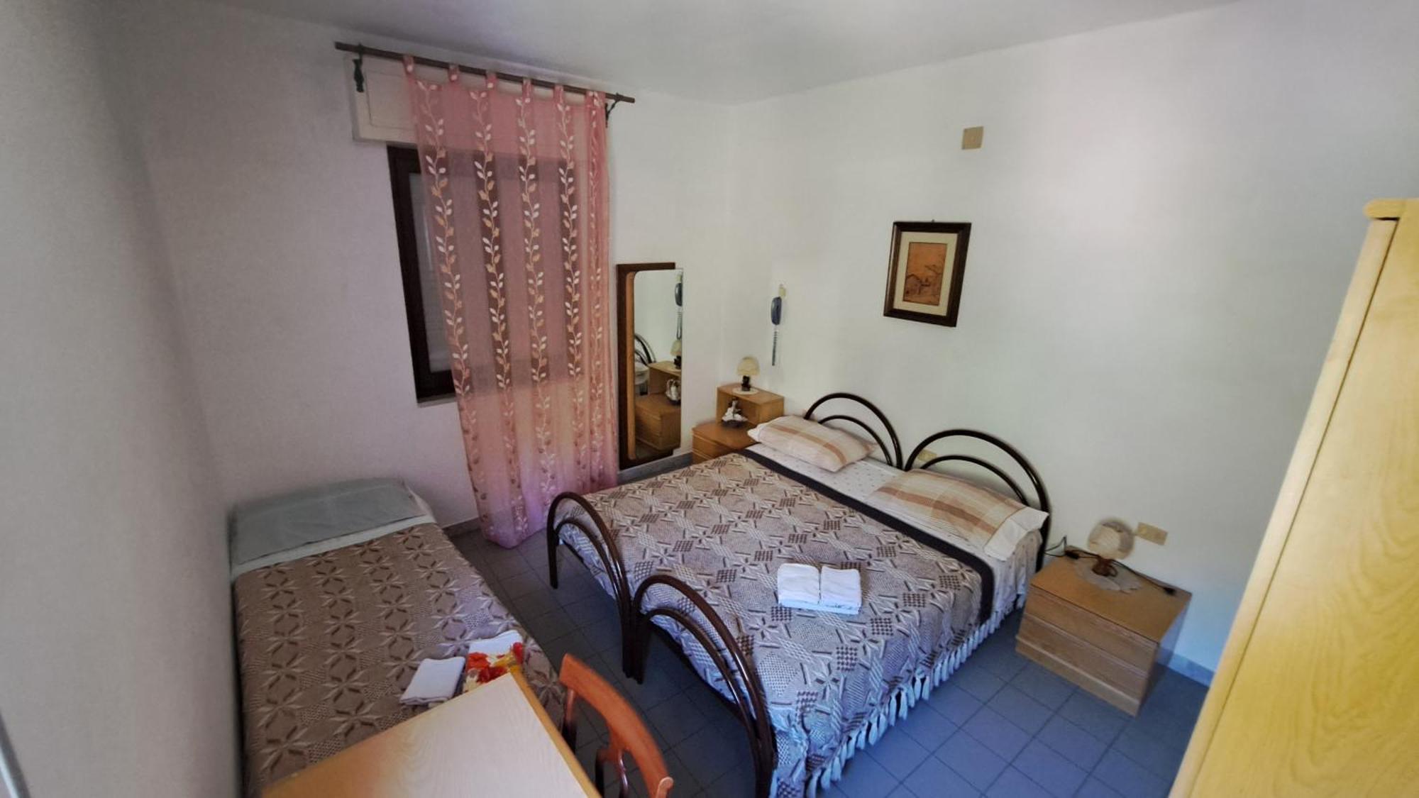 Hotel Alberta ماسا المظهر الخارجي الصورة